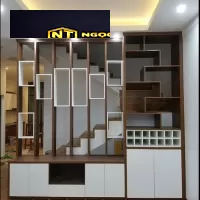 Kệ gỗ vách ngăn phòng khách _ Nội thất NGỌC THỊNH